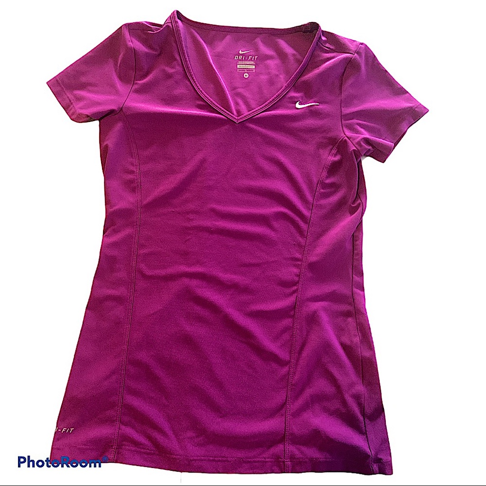 Nike Dri-FIT Berry V-Neck Top Size Med